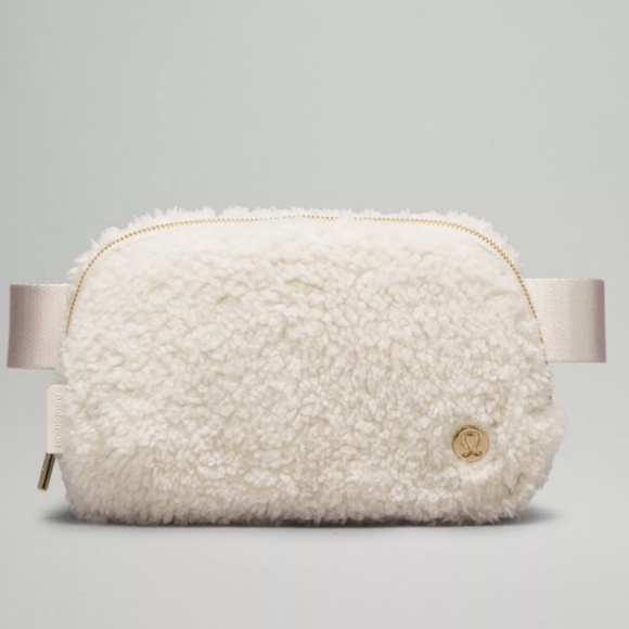 lululemon athletica Accessories - NWT! Never Before Used! Lululemon Sherpa Belt Bag